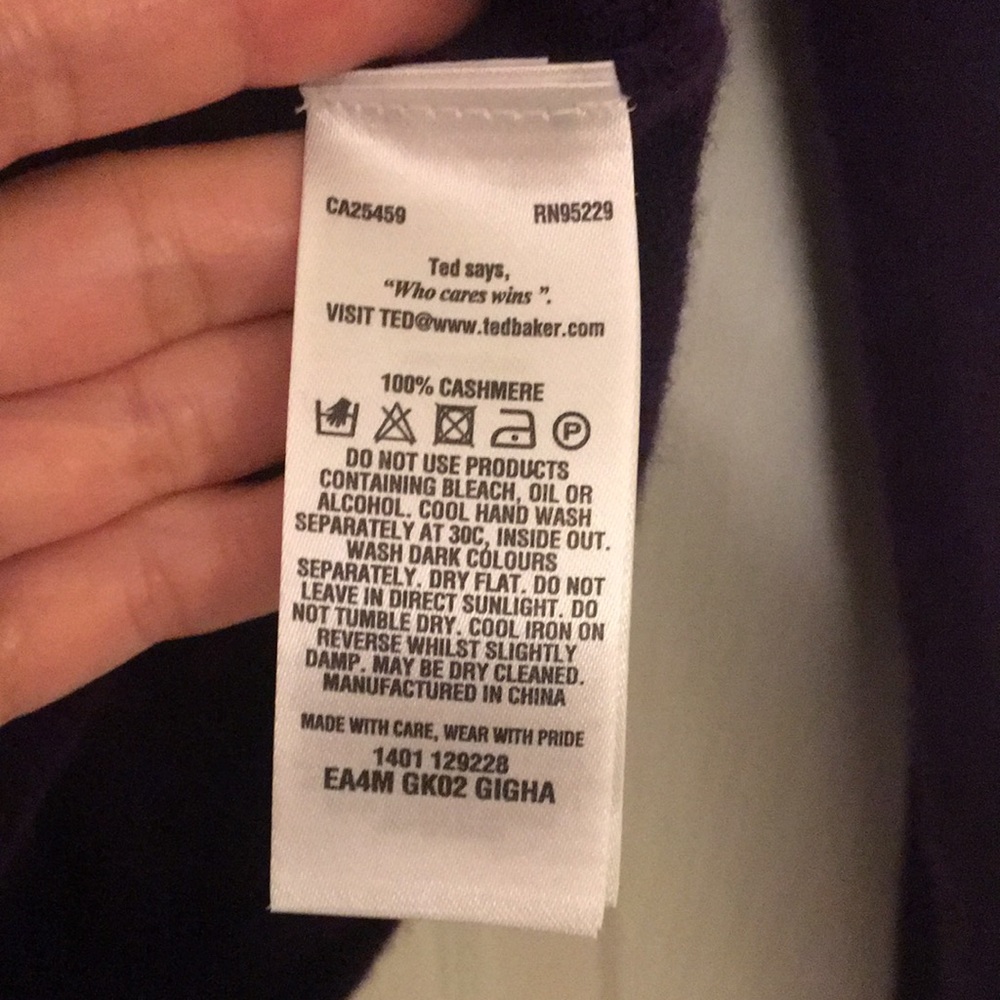 NWT Purple Cashmere Ted Baker V-neck sweater - Picture 11 of 14